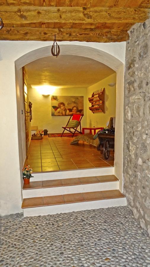 Rustico Colonna House By Gardadomusmea Apartment Vesio Exterior foto